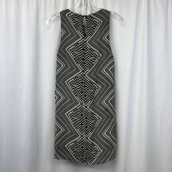 Forever 21 Women’s Sleeveless Round Neck Shift Dress Black/White Print Small - Picture 6 of 8